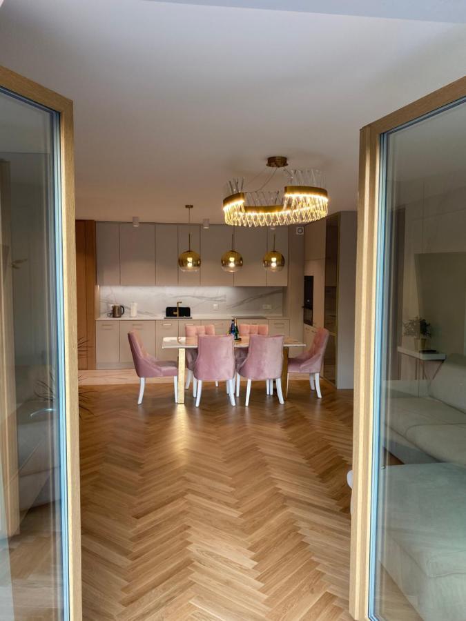Eternity Luxury Apartment Dolny 소포트 외부 사진
